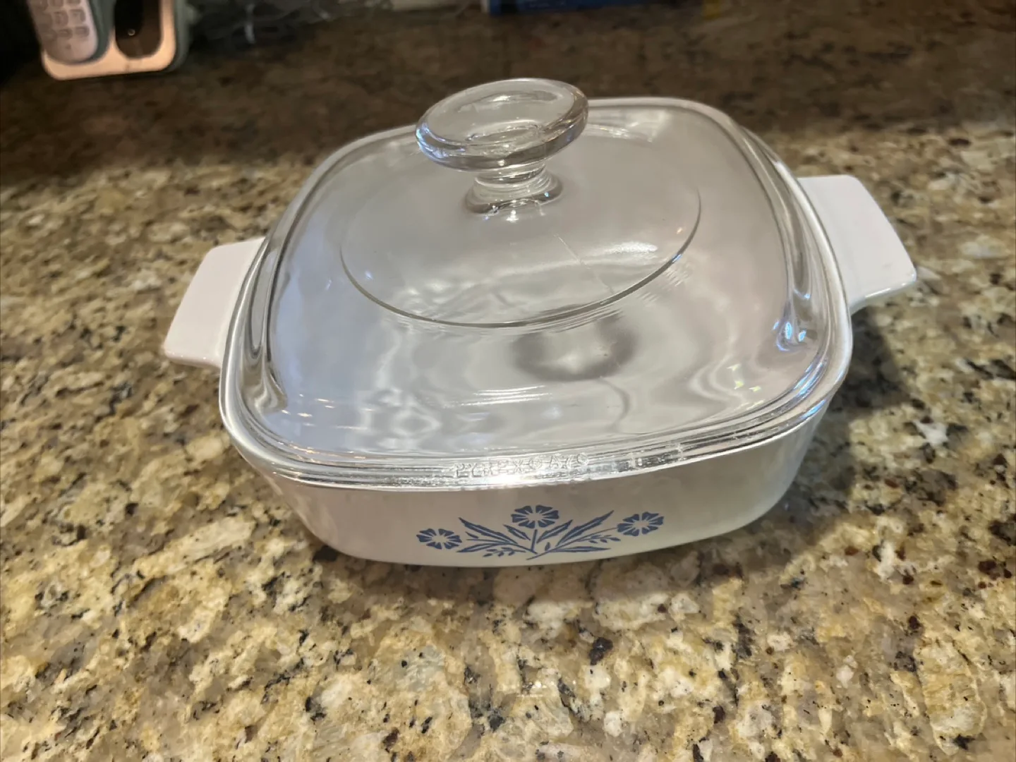 Square Baking Dish with Lid thumbnail