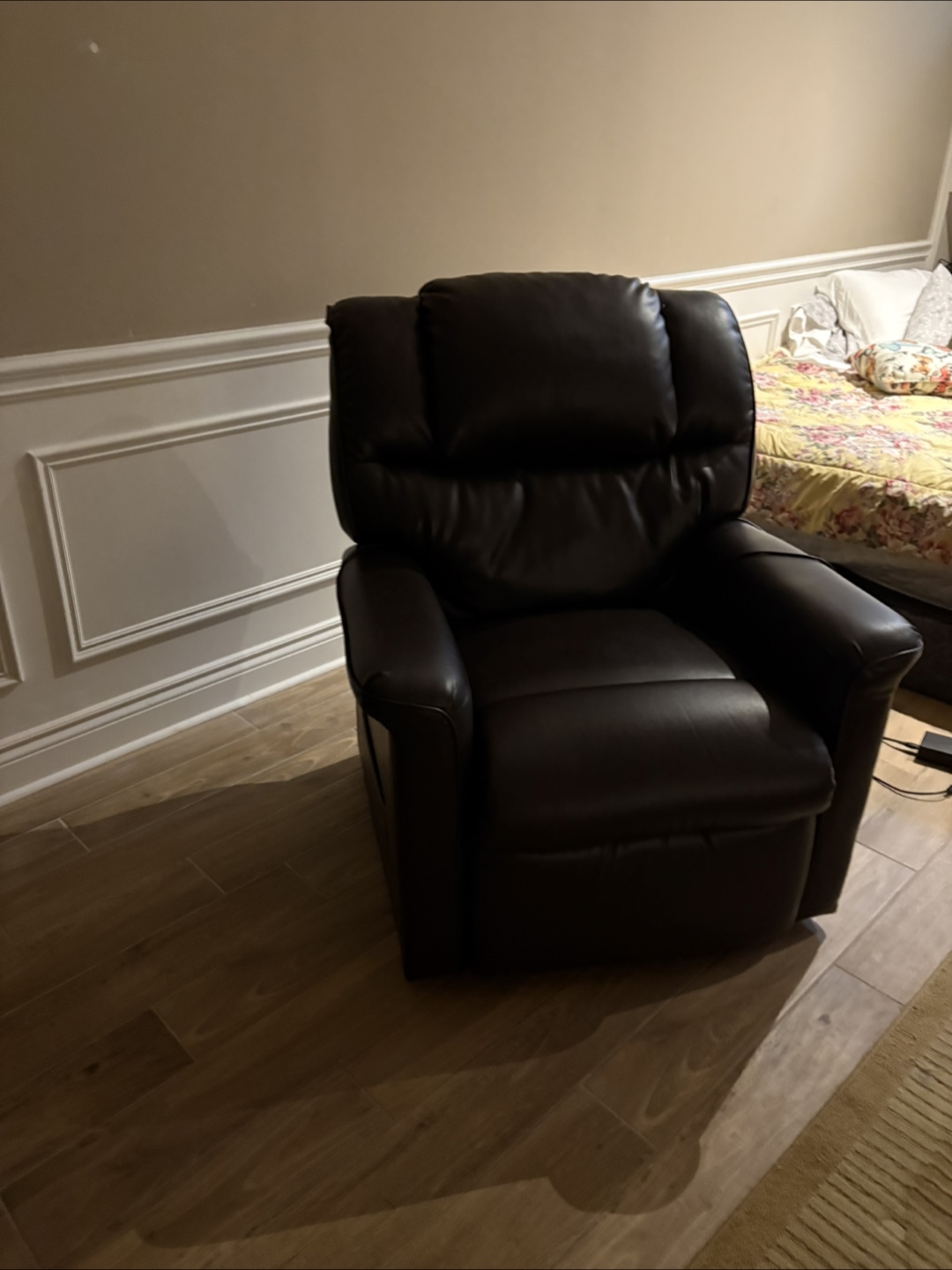 LAZYBOY Dark brown electric recliner armchair - photo 5