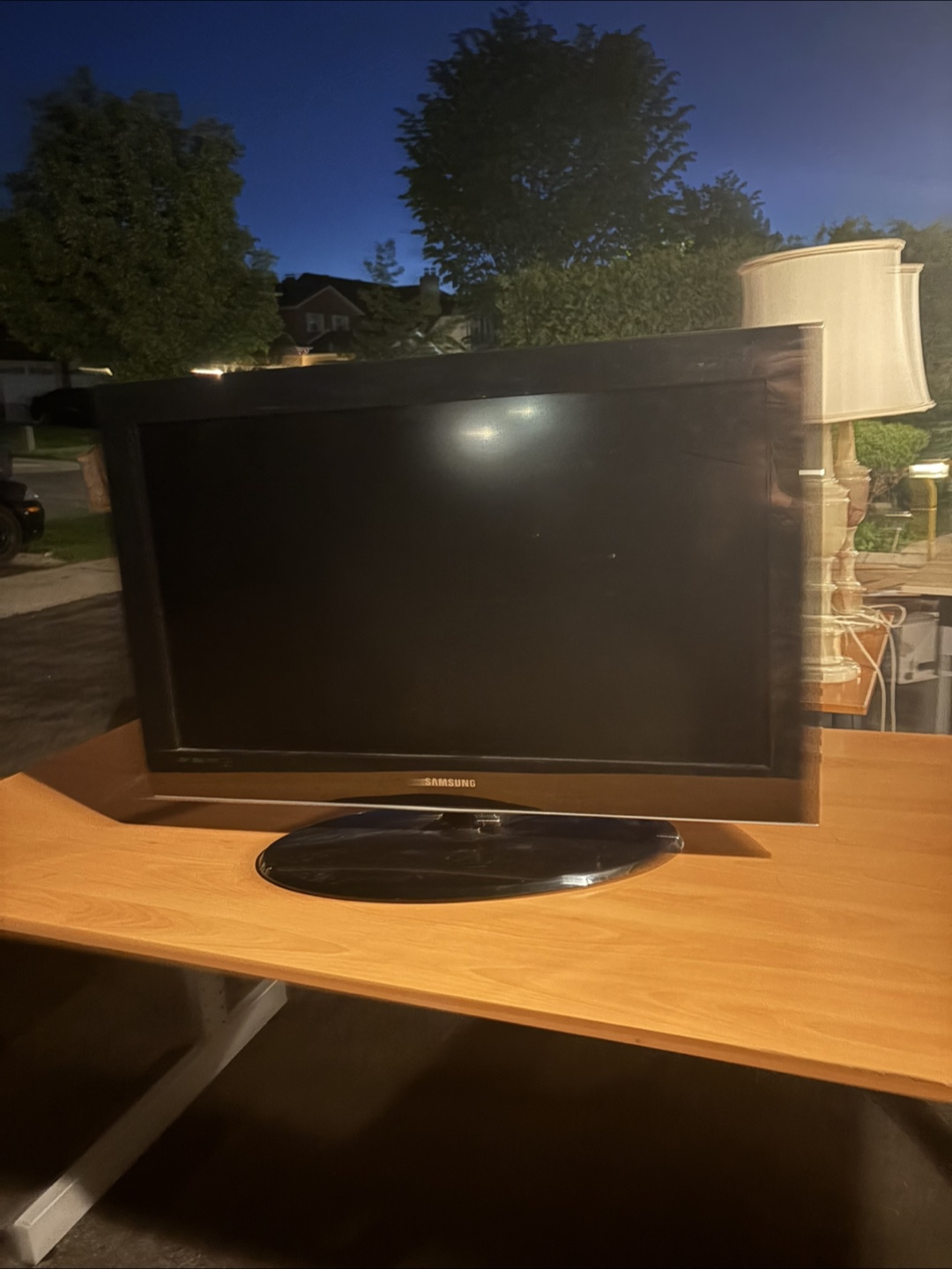 Samsung Flat Screen TV