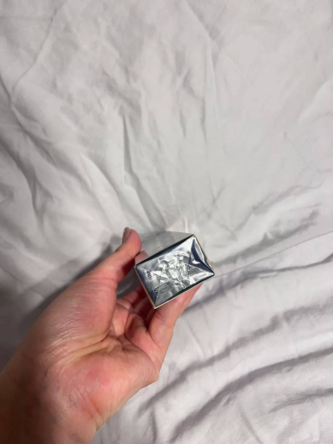 Clé de Peau Beauté Correcting Cream Primer image indicator(6)