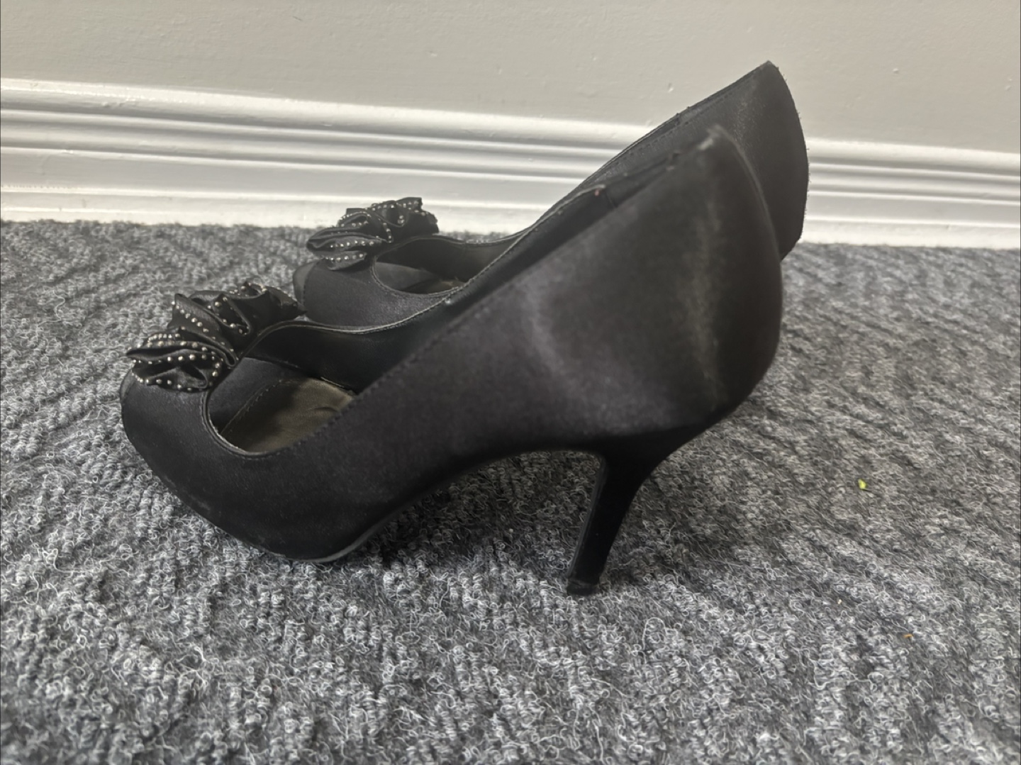 Black Heels size 8