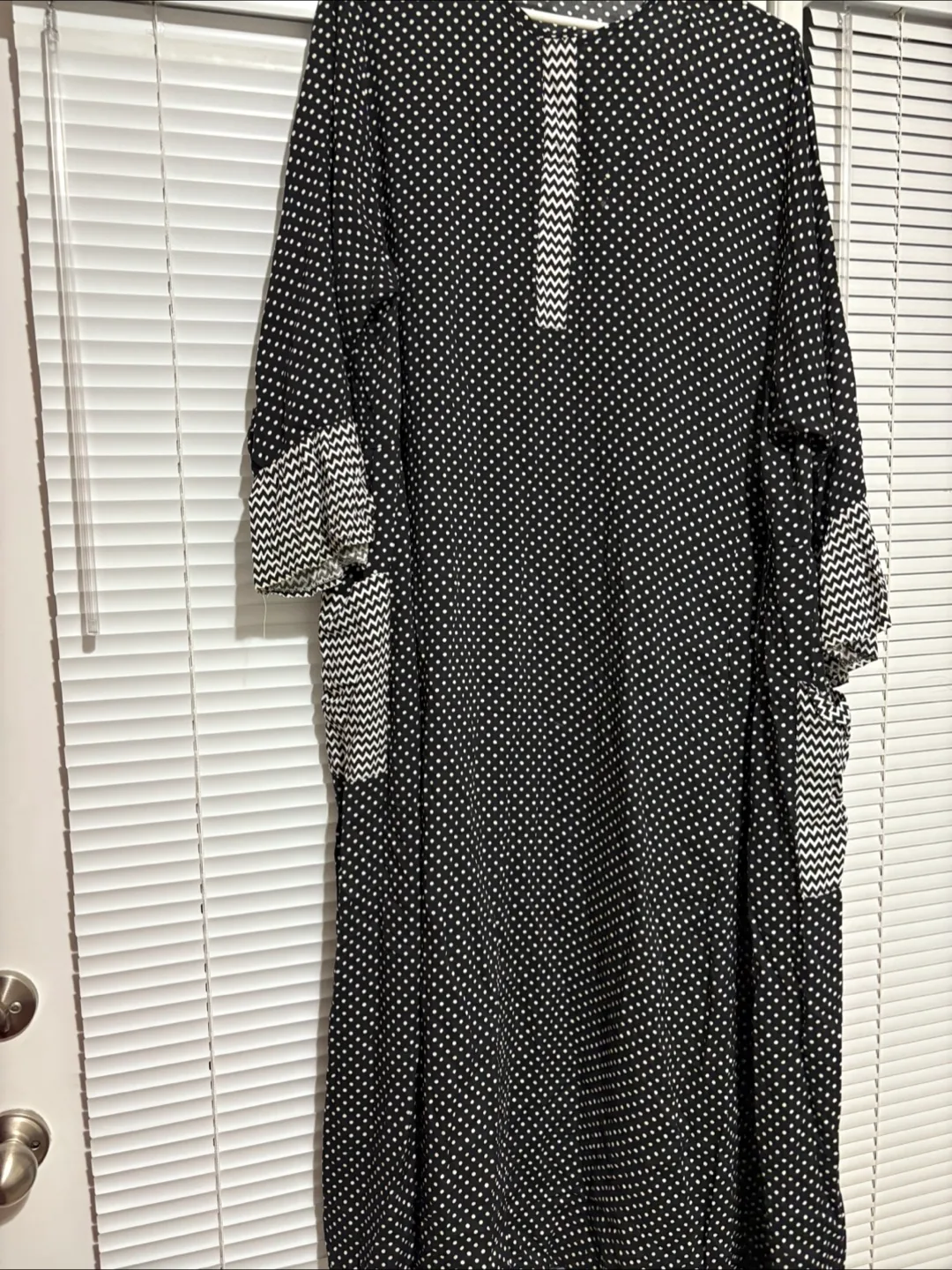 Polka dot dress thumbnail