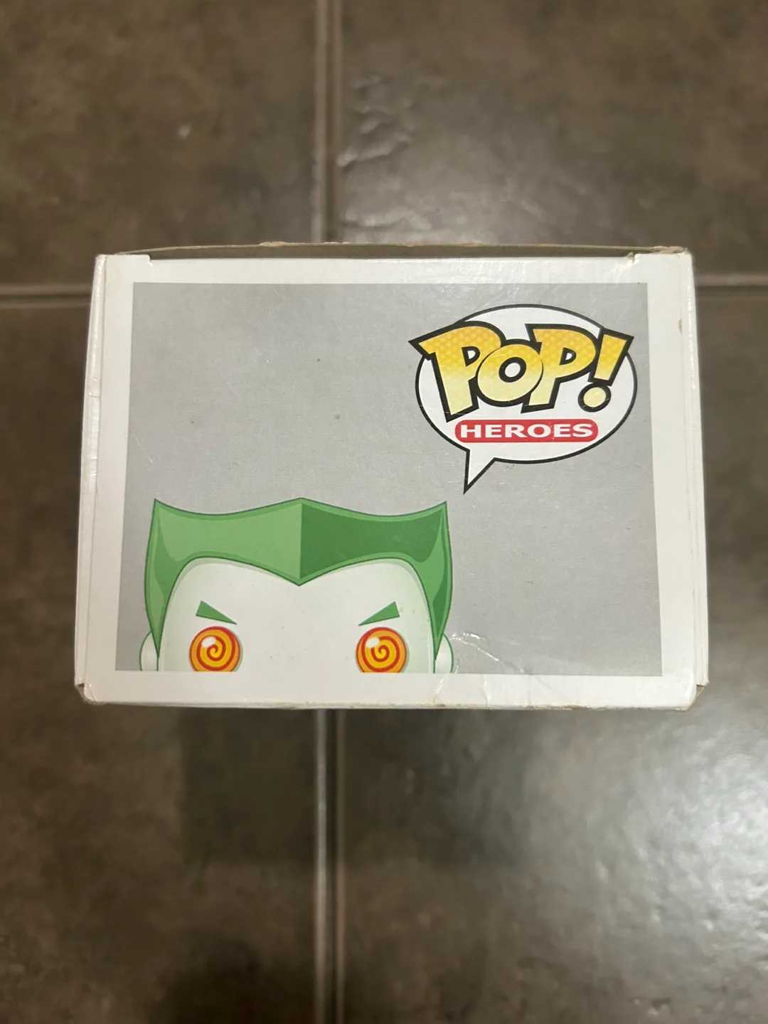 Funko Pop The Joker Vinyl Figure image indicator(5)