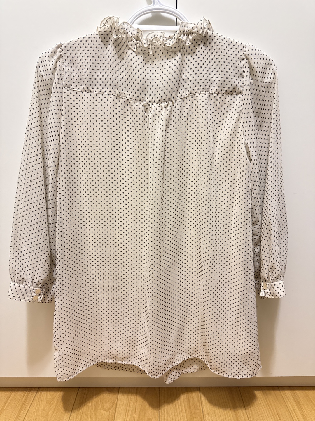 Polka Dot Blouse with Ruffle Detail - photo 2