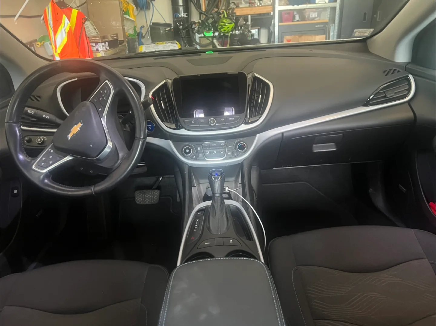 2019 Chevrolet Volt Plug-In Hybrid image indicator(4)
