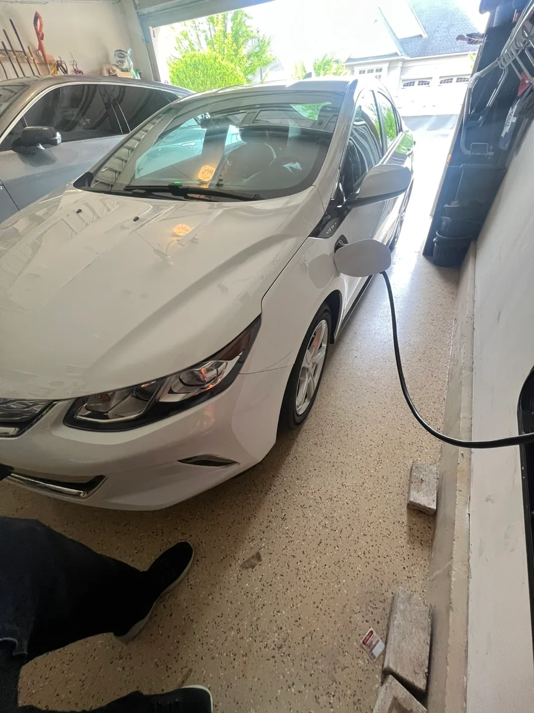2019 Chevrolet Volt Plug-In Hybrid image indicator(2)