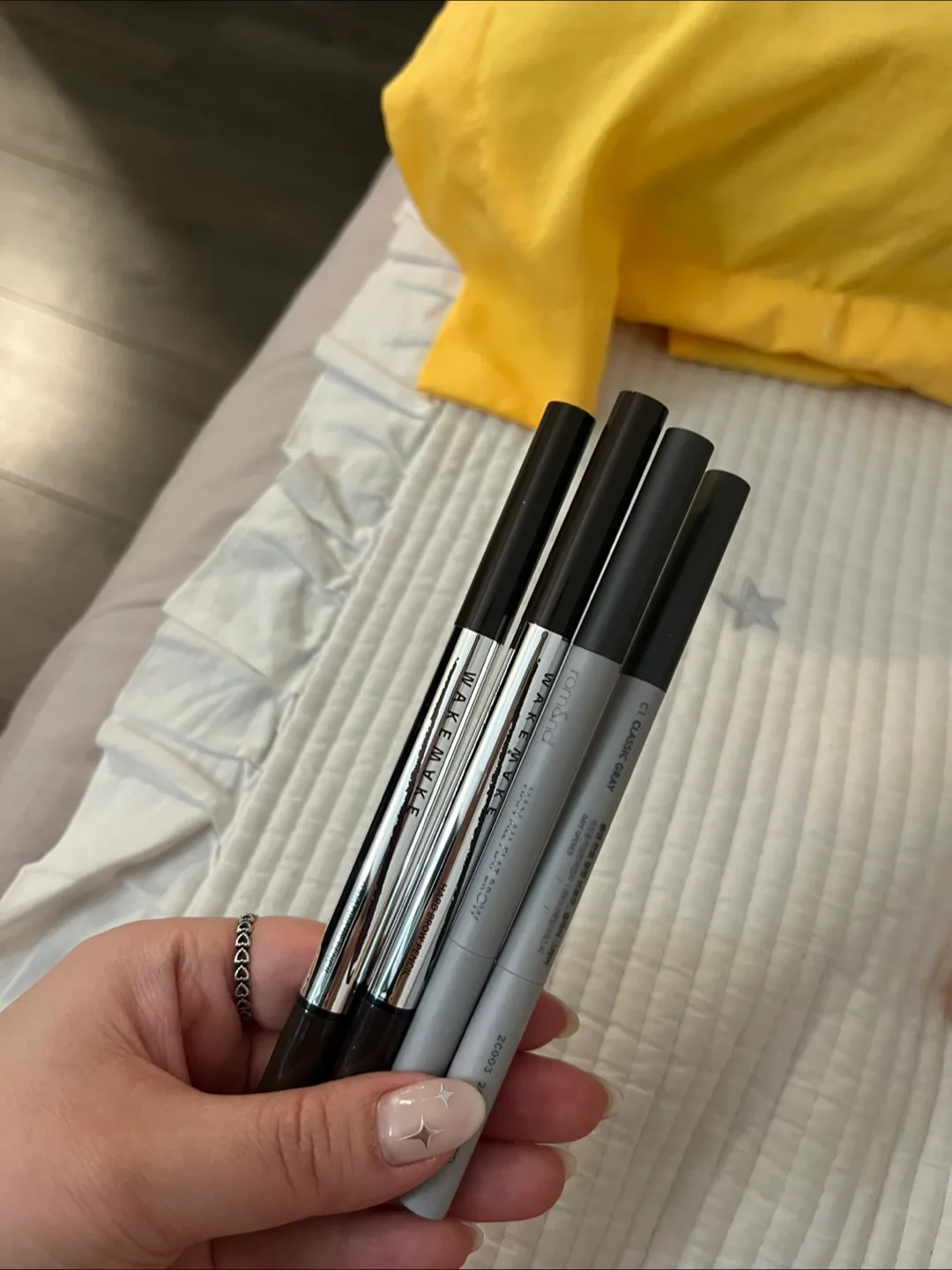 Eyebrow pencils set thumbnail