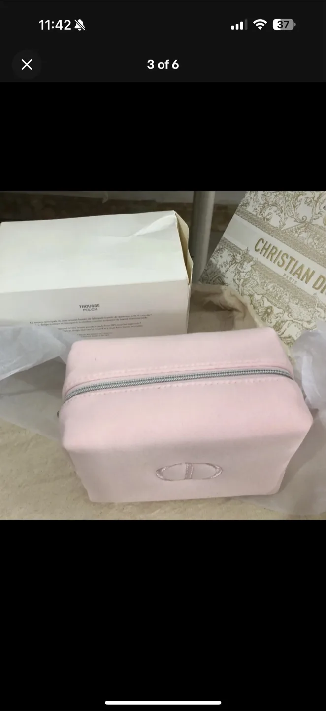Dior Pink Cosmetic Bag image indicator(3)