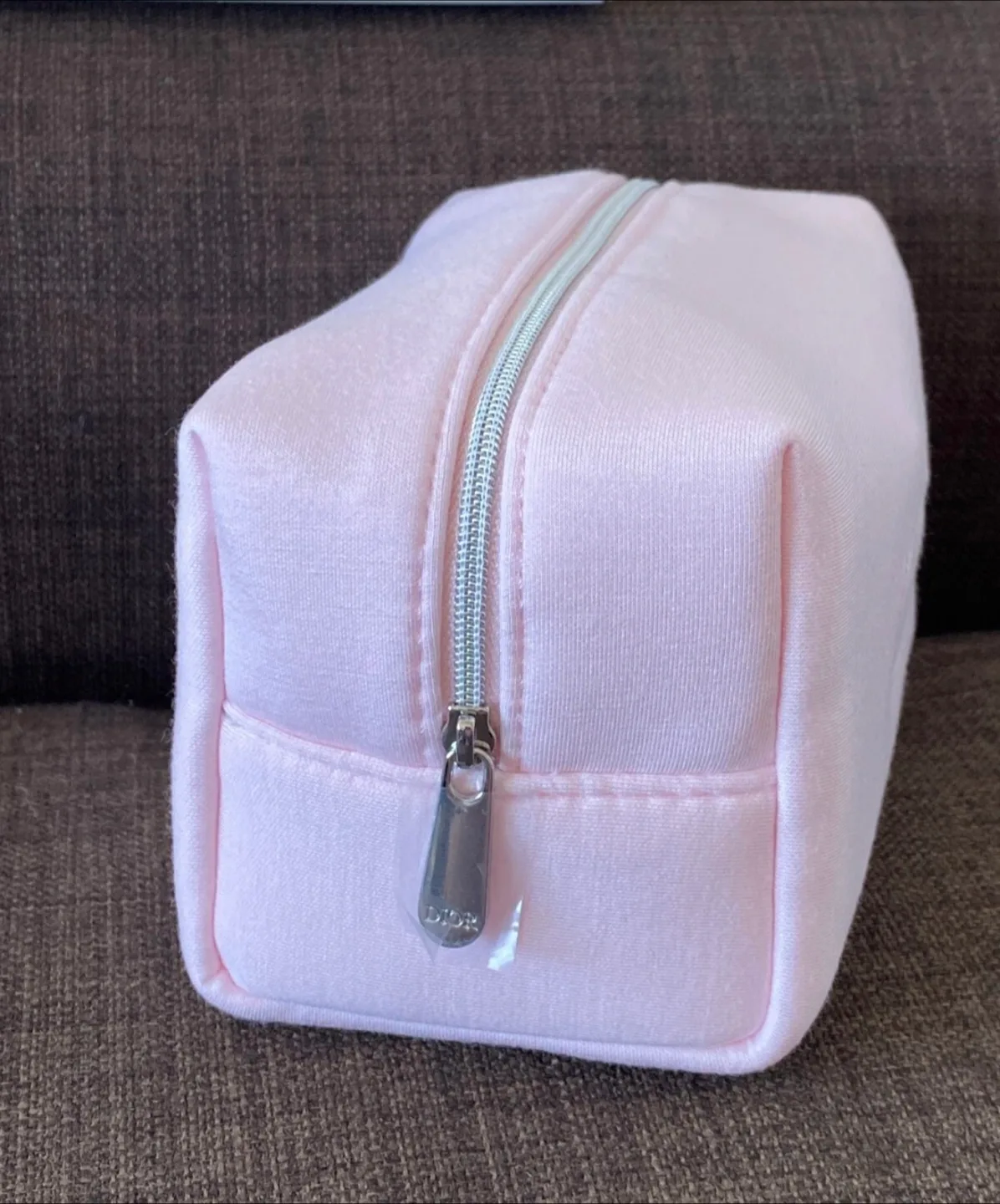 Dior Pink Cosmetic Bag image indicator(5)