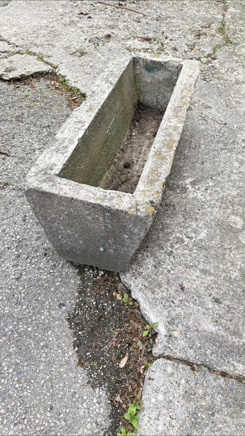 Vintage Rectangular Cement Planter - photo 2