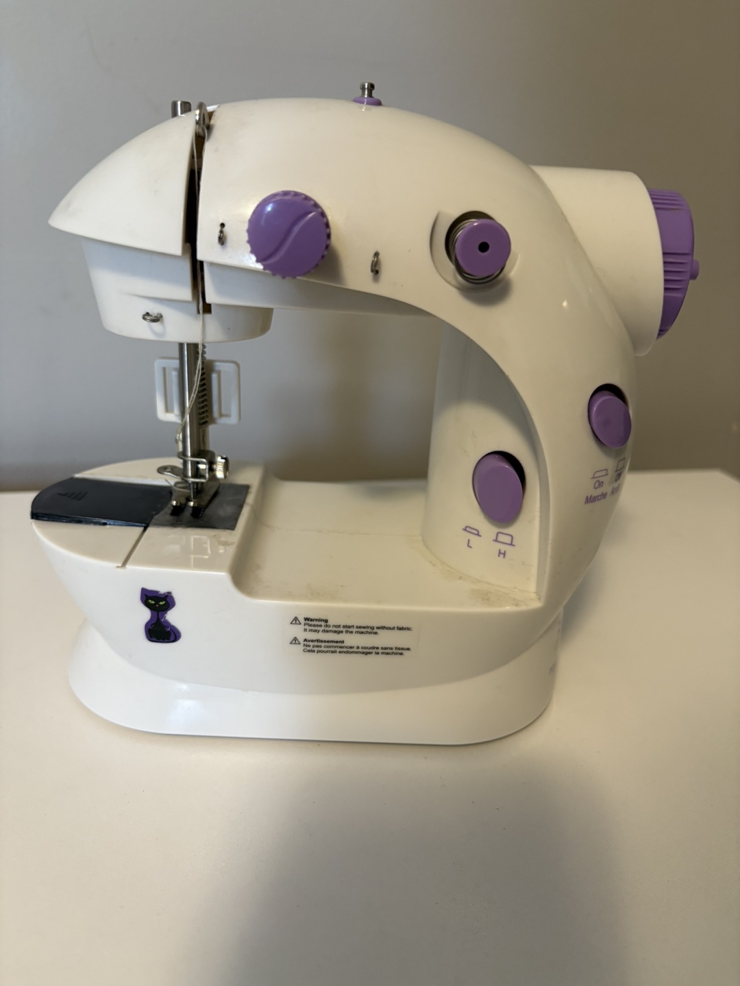 Mini Sewing Machine
