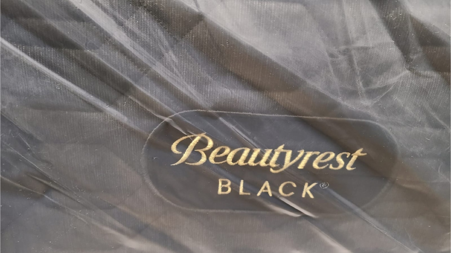 New mattress Beautyrest Black series three firm queen size - photo 2