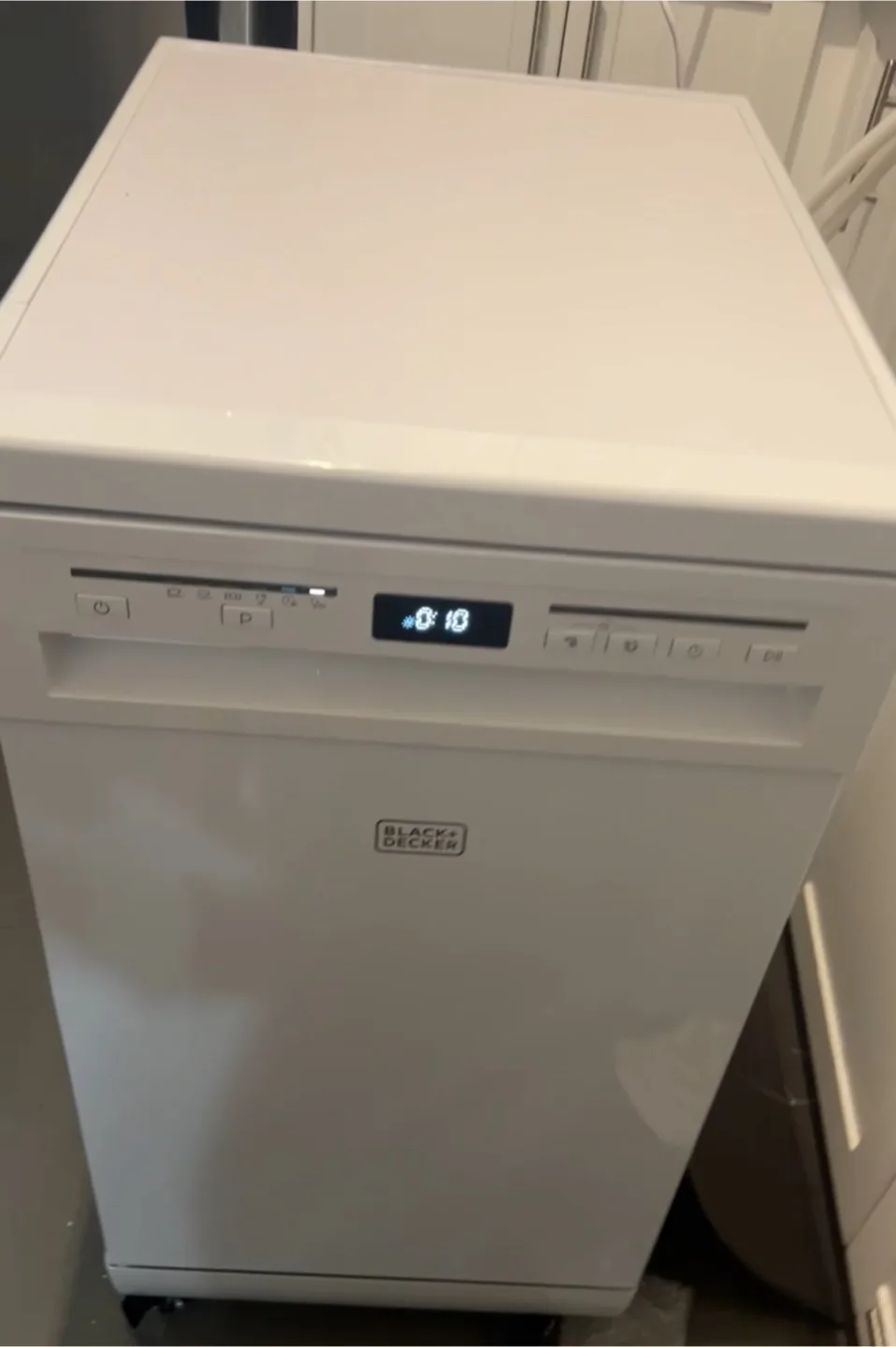 Black+Decker Dishwasher