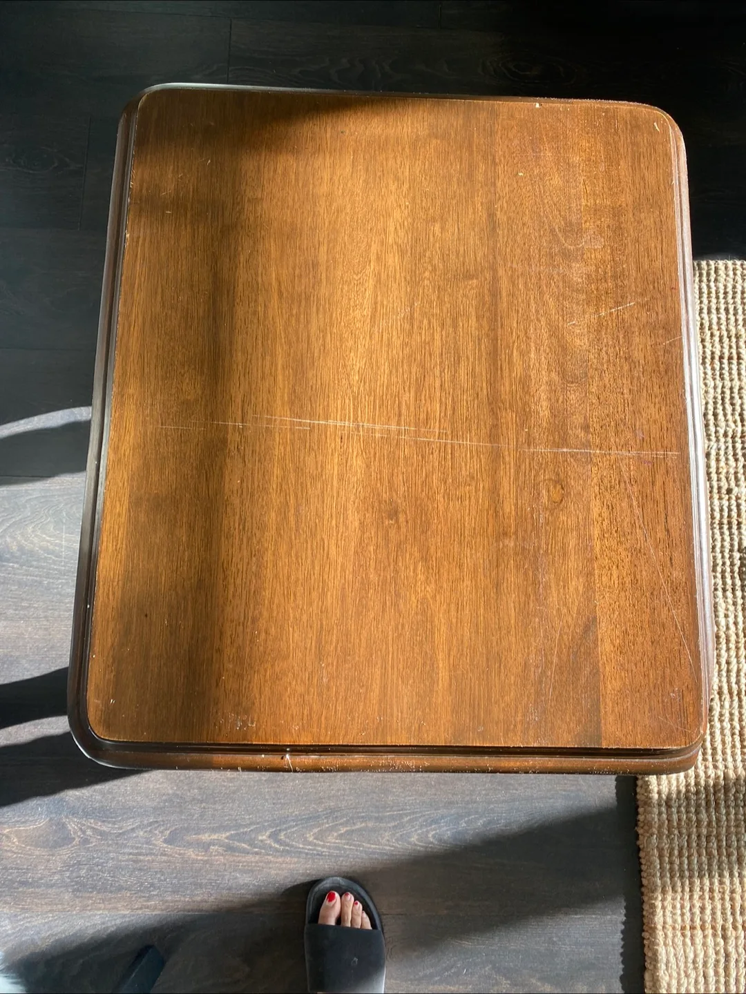 Wood table image indicator(8)