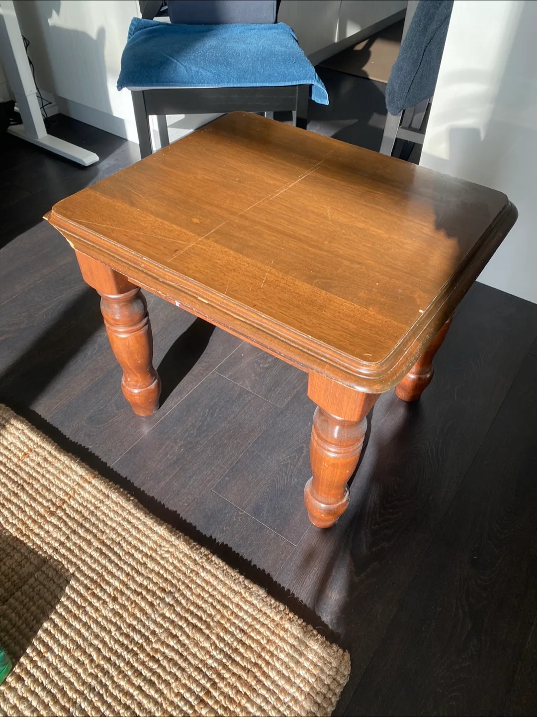 Wood table image indicator(7)