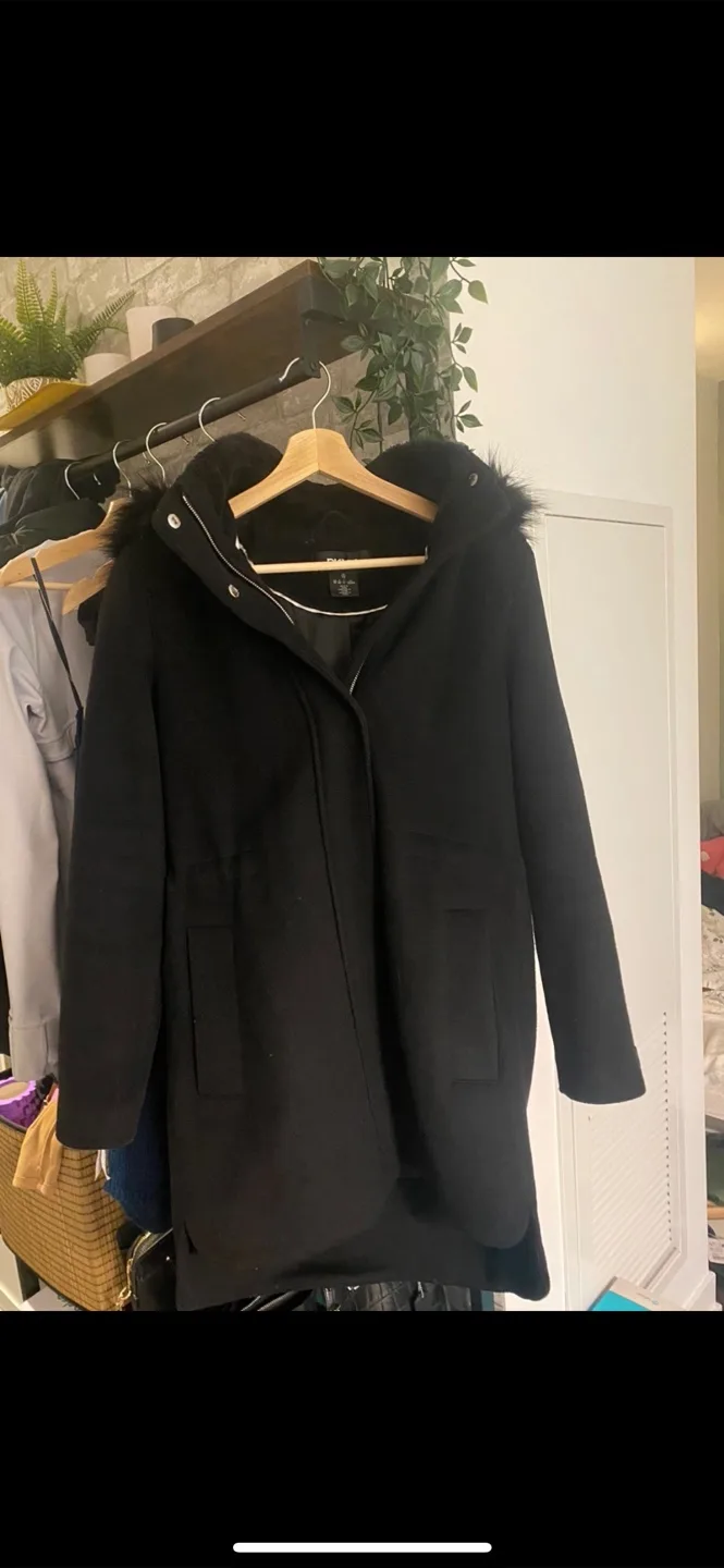 DKNY Black Winter Coat image indicator(2)