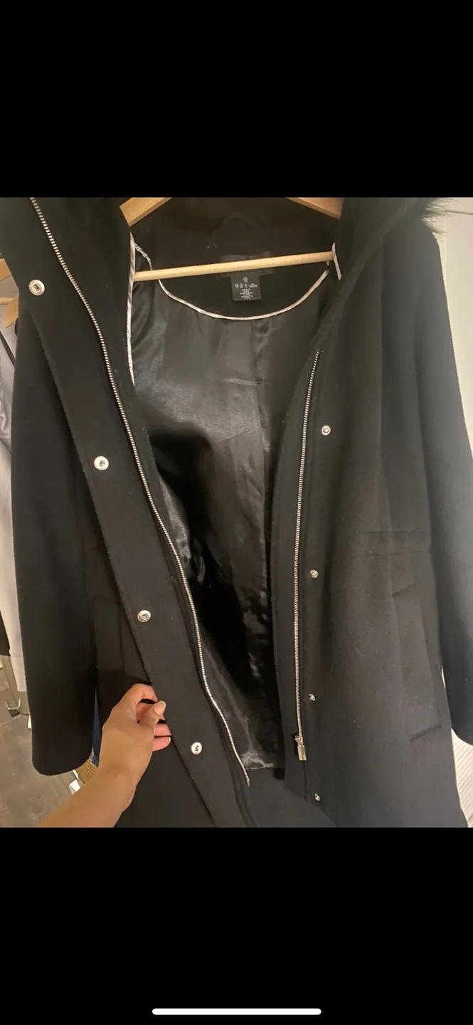 DKNY Black Winter Coat image indicator(6)