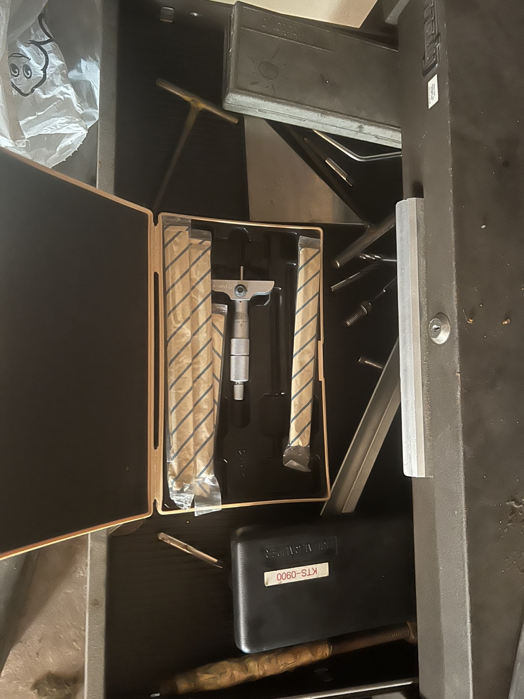 Tool Chest with Various Tools - photo 3