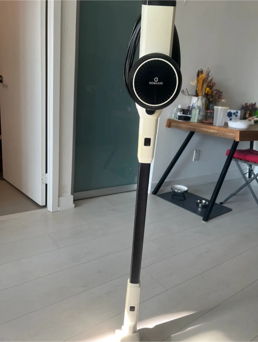 Compact Vacuum Cleaner image indicator(2)