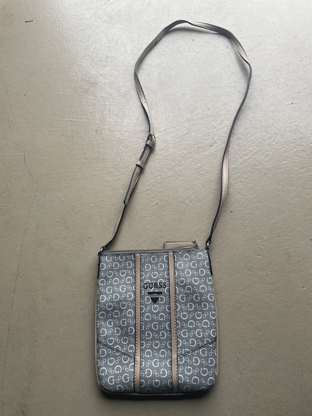 Guess Crossbody Bag