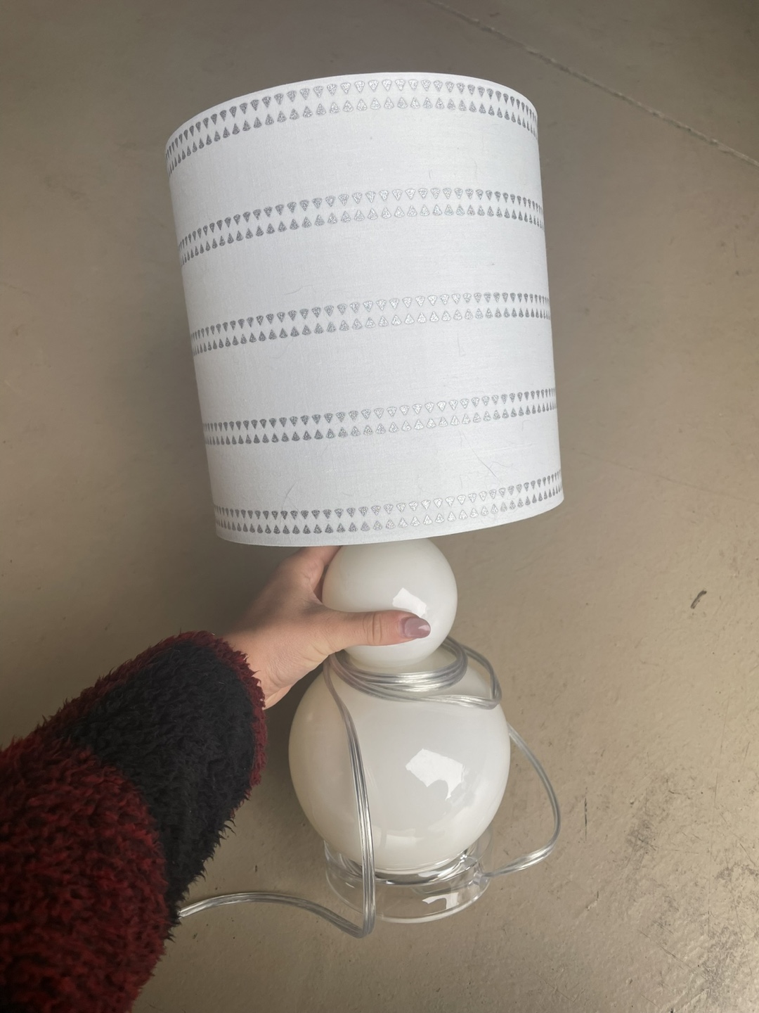 White Table Lamp with Patterned Shade - photo 2