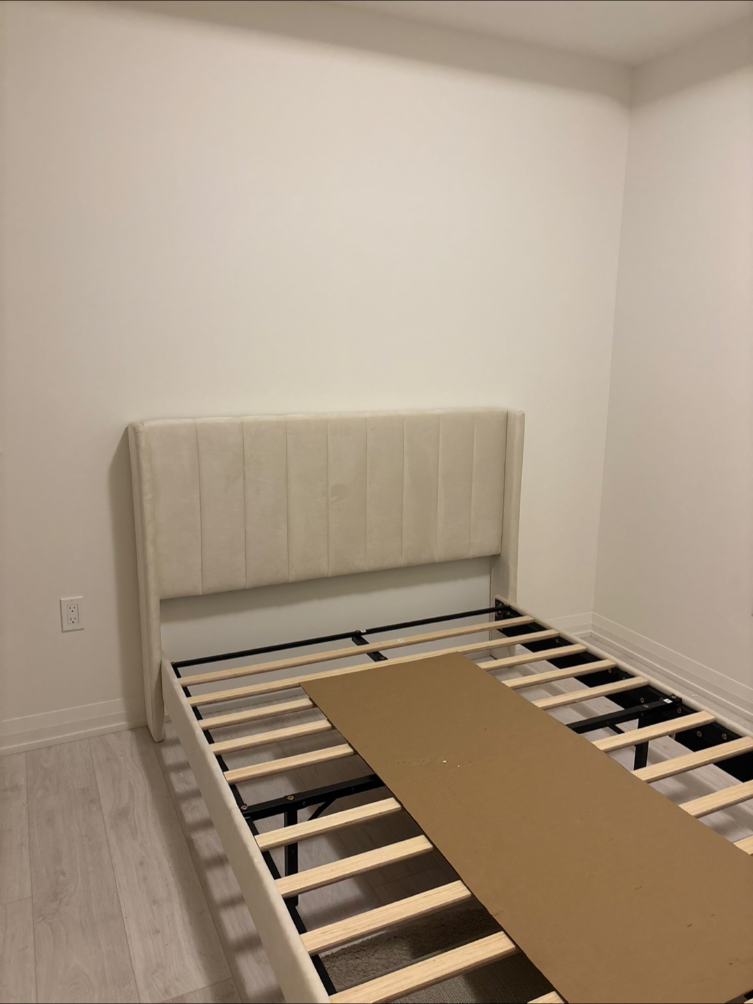 Must go - New Full bed frame with headboard-not even used once - photo 2