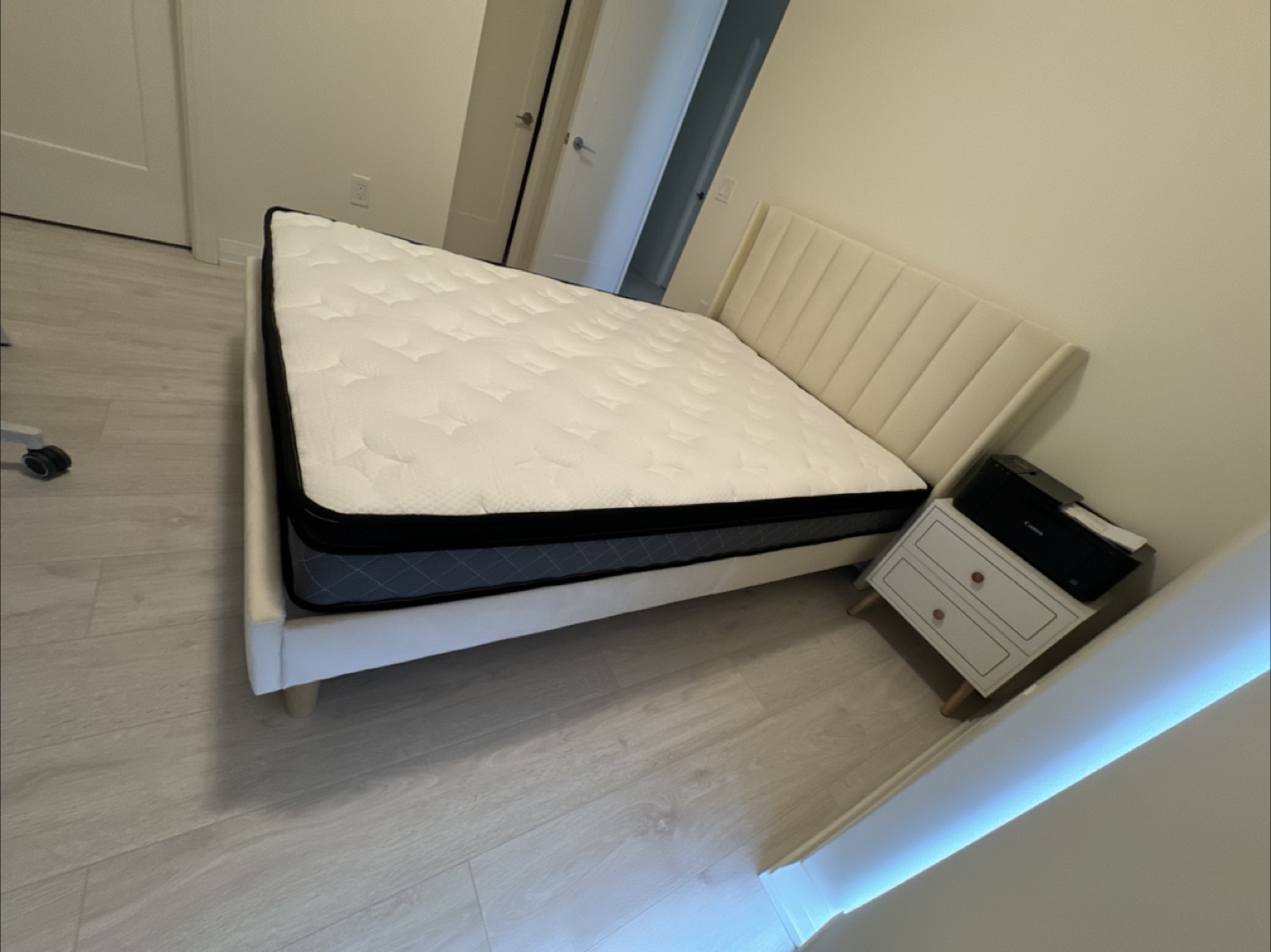 Must go - New Full bed frame with headboard-not even used once - photo 3