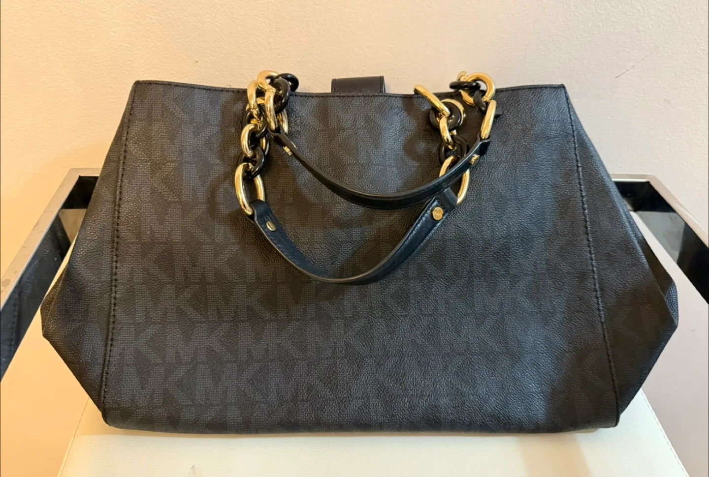 Michael Kors Signature Satchel thumbnail