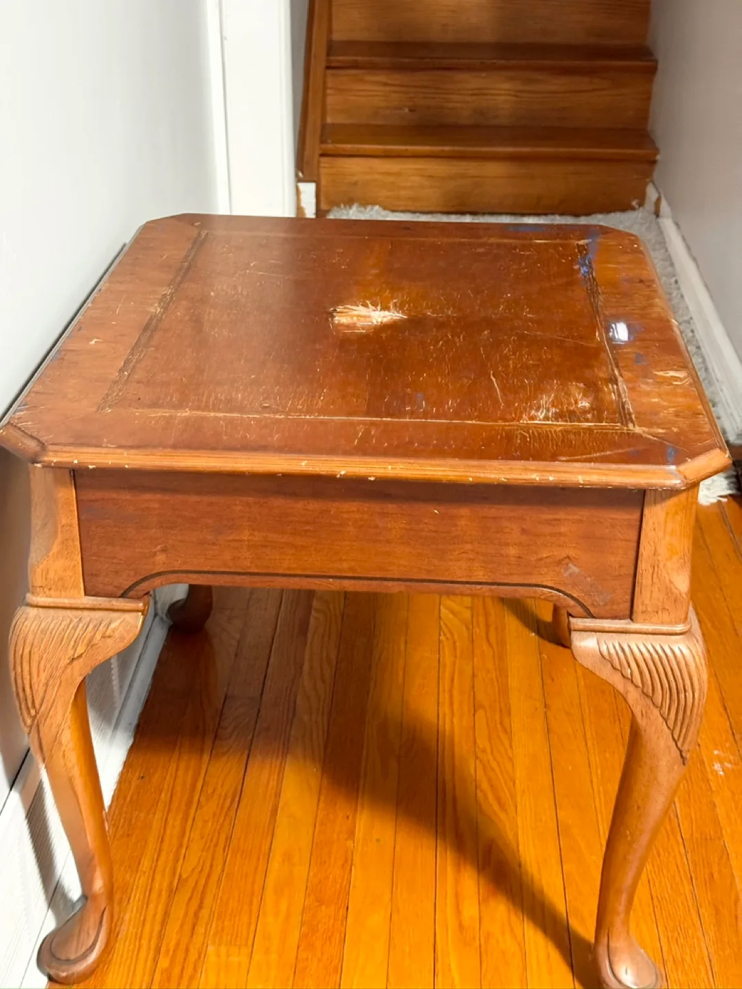 Vintage Wooden Side Table image indicator(2)
