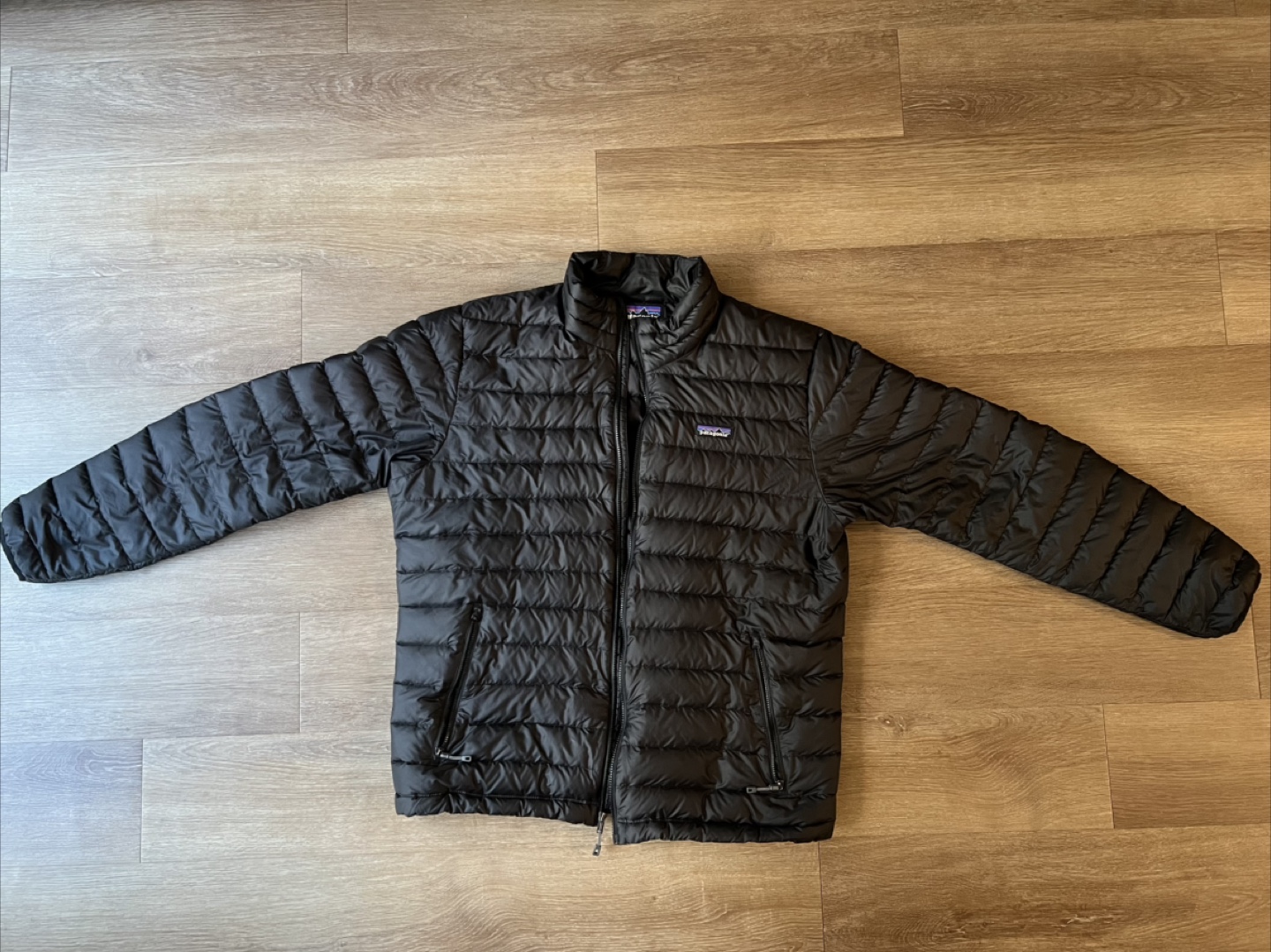 Patagonia Men’s Black Jacket (size L) - photo 5