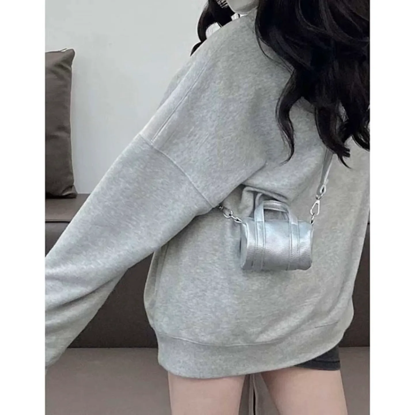 Silver Mini Crossbody Bag image indicator(2)