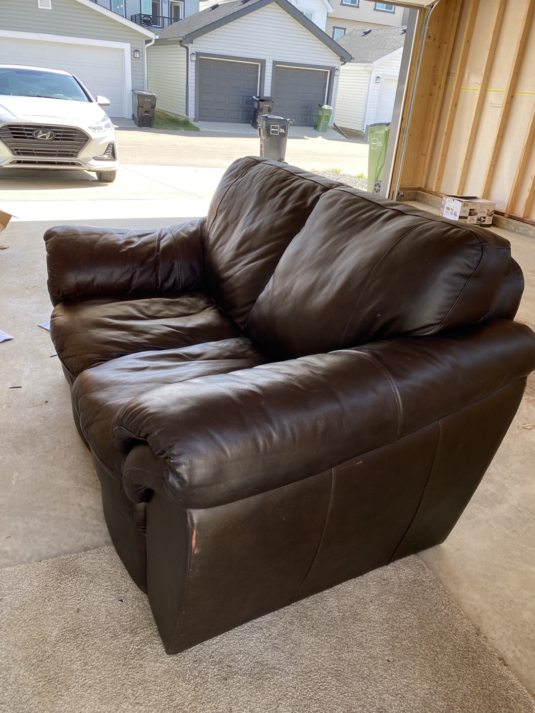 2 seater leather couch