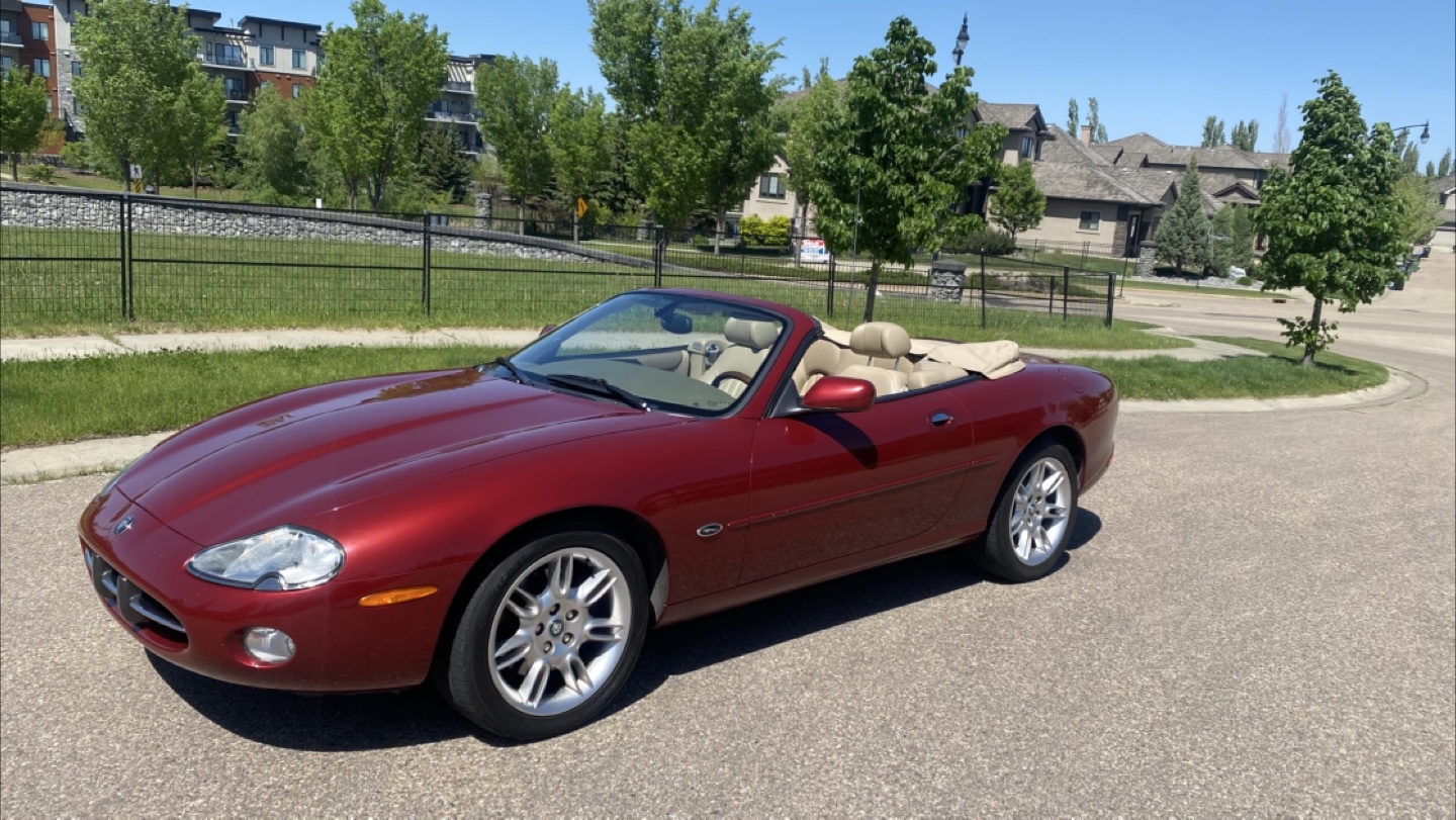 Jaguar XK8 Convertible - photo 5