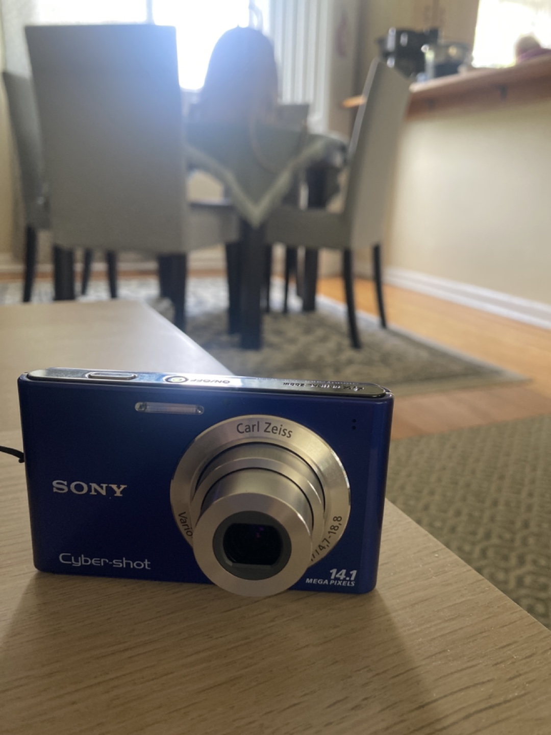 Sony Cyber-shot Digital Camera - photo 2