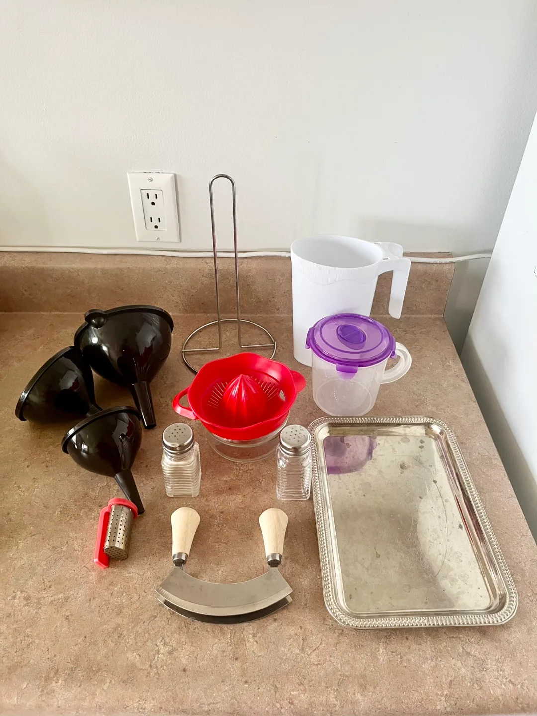 Kitchen utensils bundle All for $4 thumbnail
