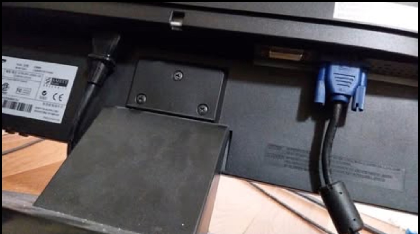 22” Samsung Desktop Monitor, BW216 - photo 3