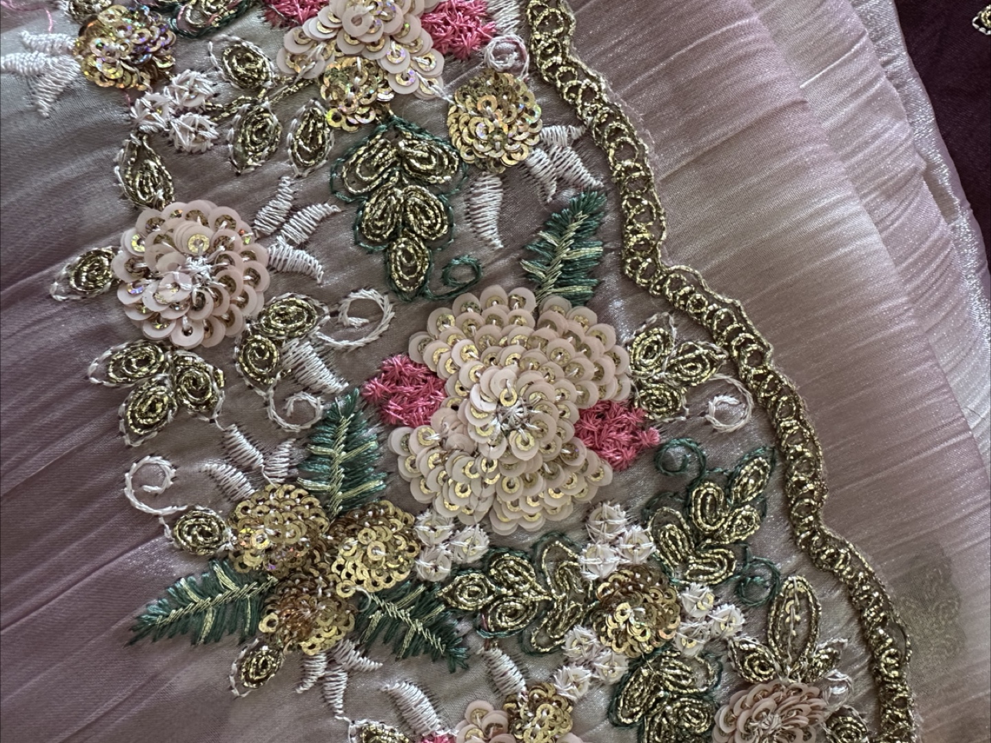 Embroidered Saree Set - photo 3
