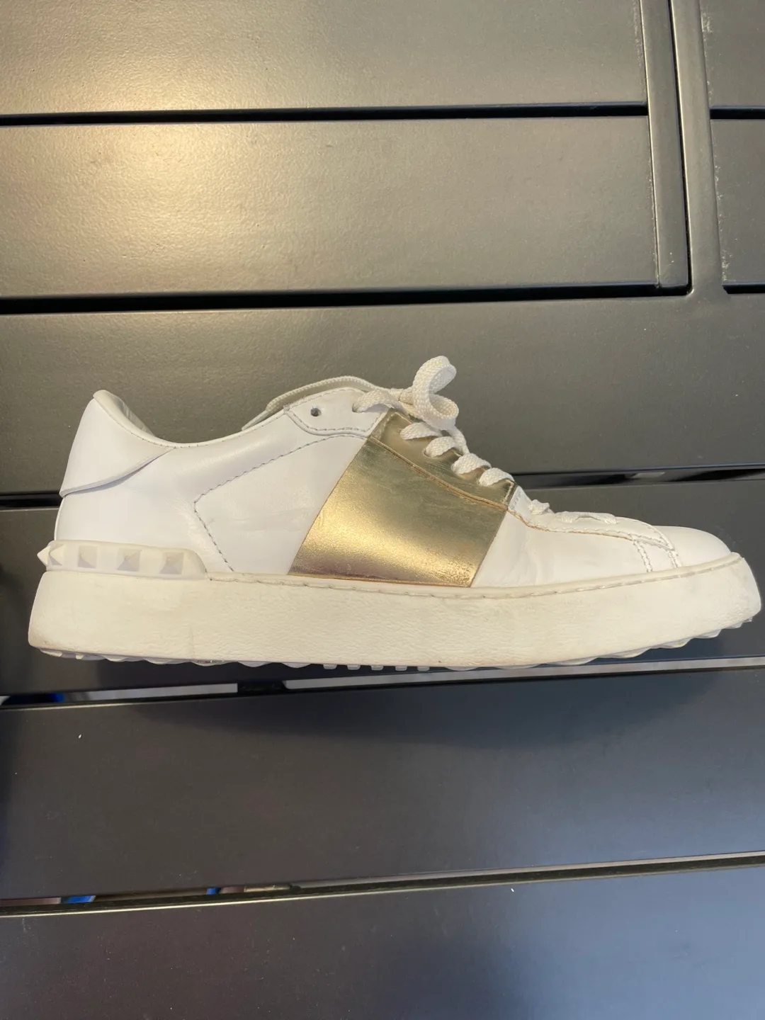 Valentino Garavani Leather Sneakers image indicator(8)