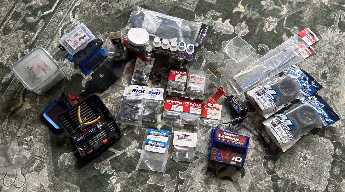 Traxxas RC 1/16 E-Revo Upgrades / Spare Parts