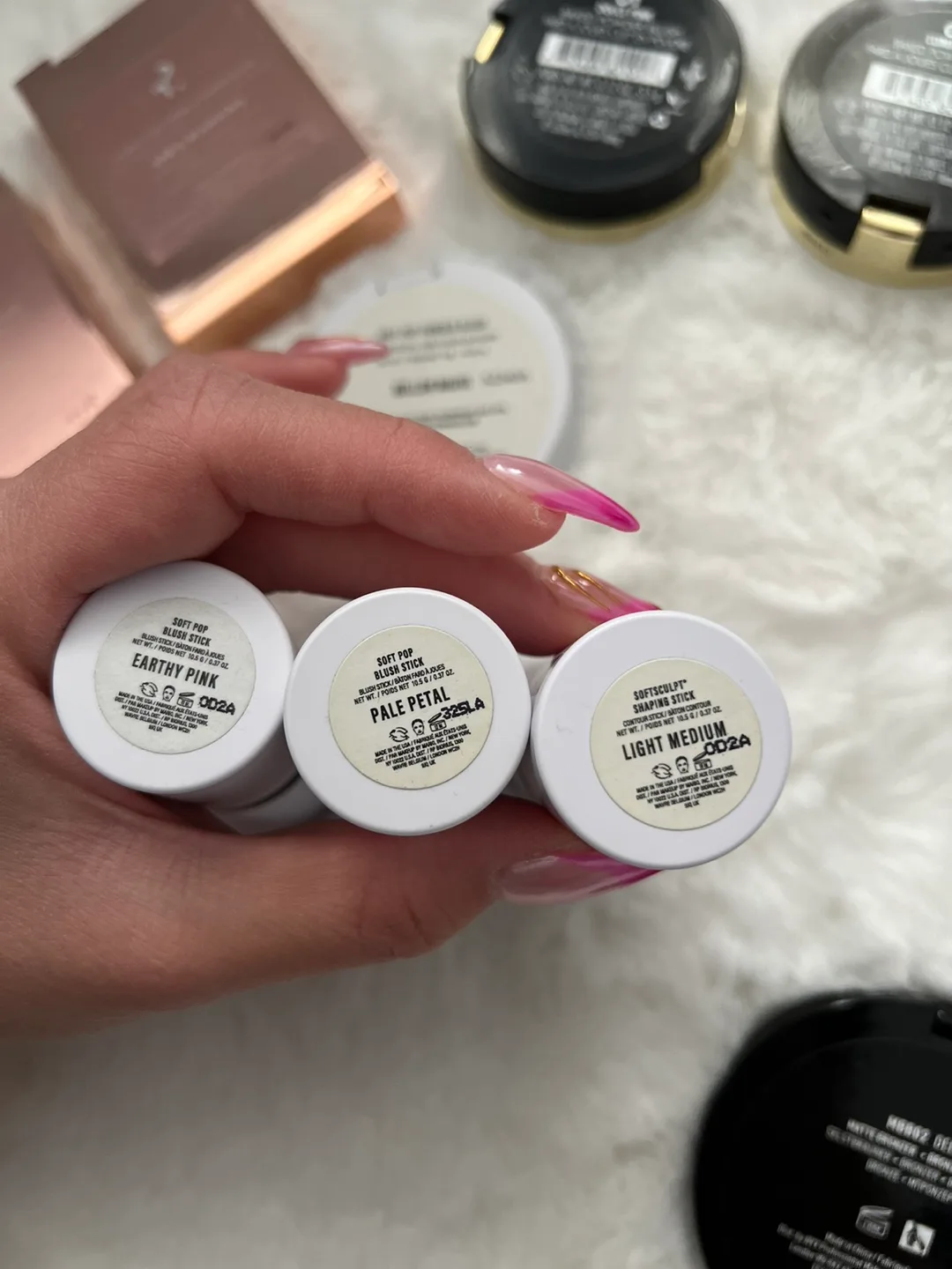 Makeup For Sale image indicator(4)