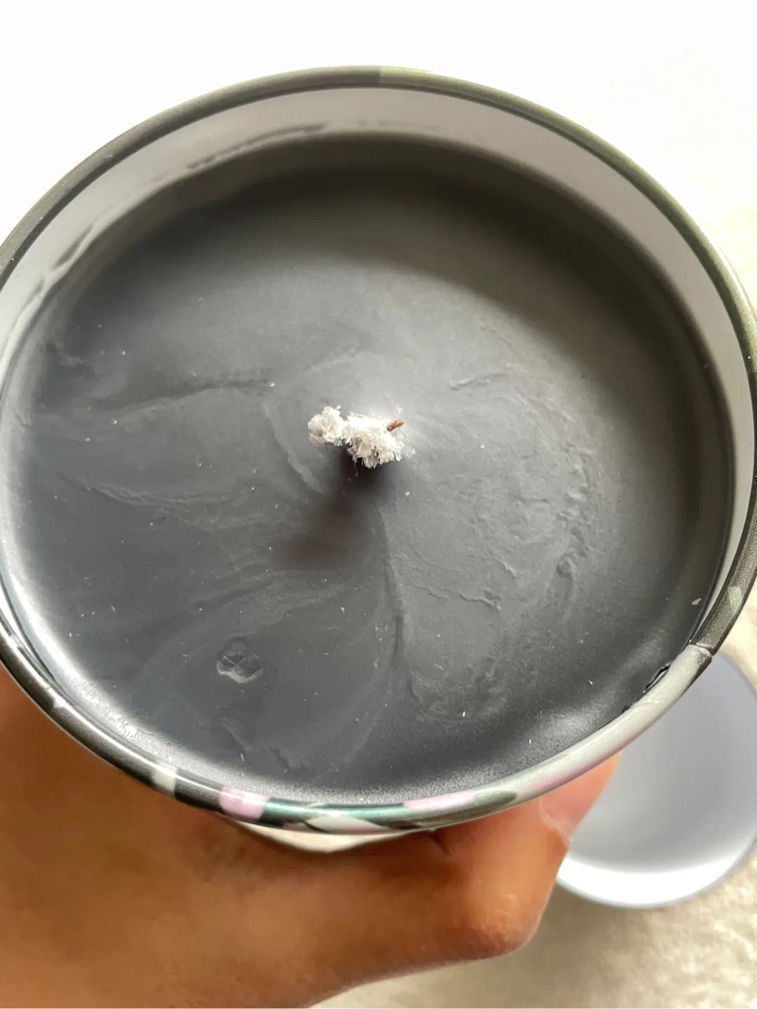 ILLUME Blackberry Absinthe Scented Candle image indicator(4)