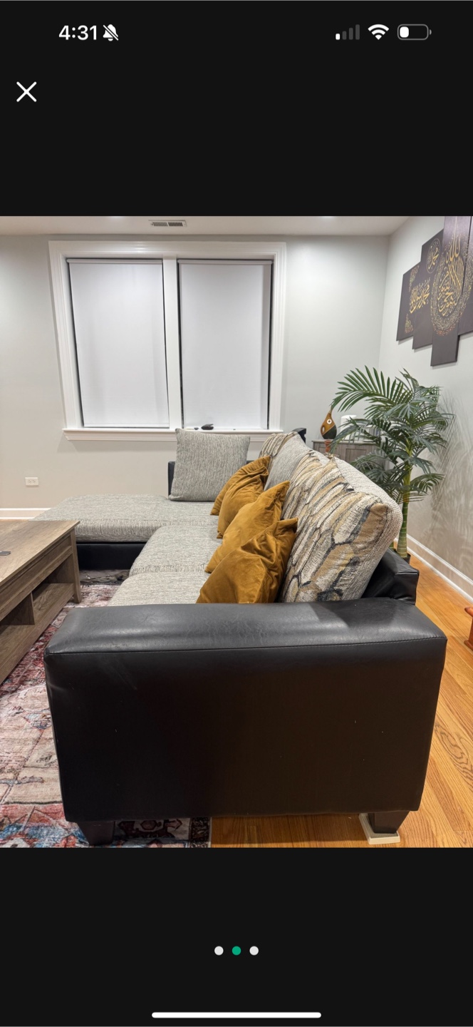 L-Shaped Couch - photo 3