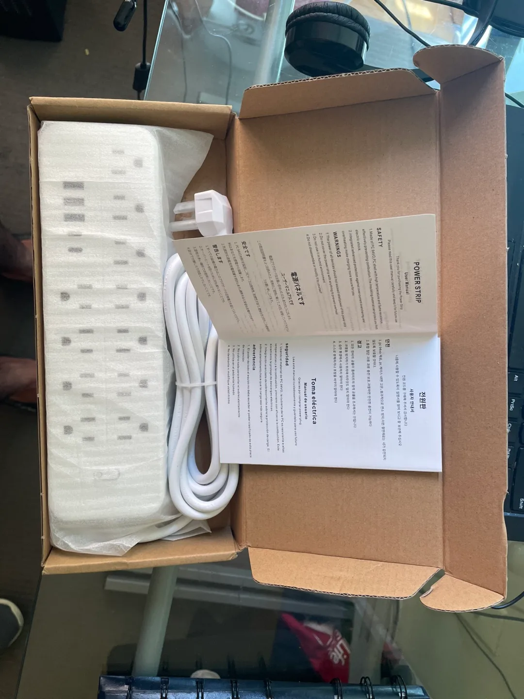 16 in 1 Power Strip with 10 Ft Cord thumbnail