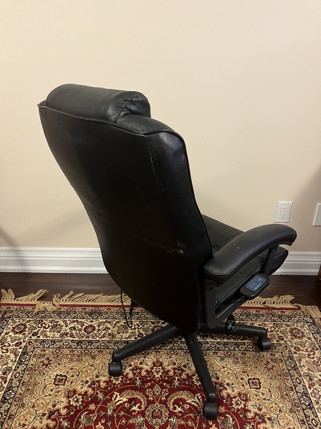 Black Office Chair - photo 2