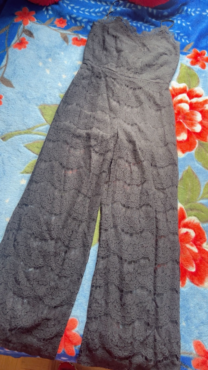 Monteau Lace Jumpsuit - Size Small