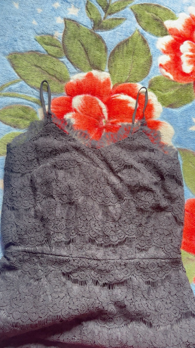 Monteau Lace Jumpsuit - Size Small - photo 2