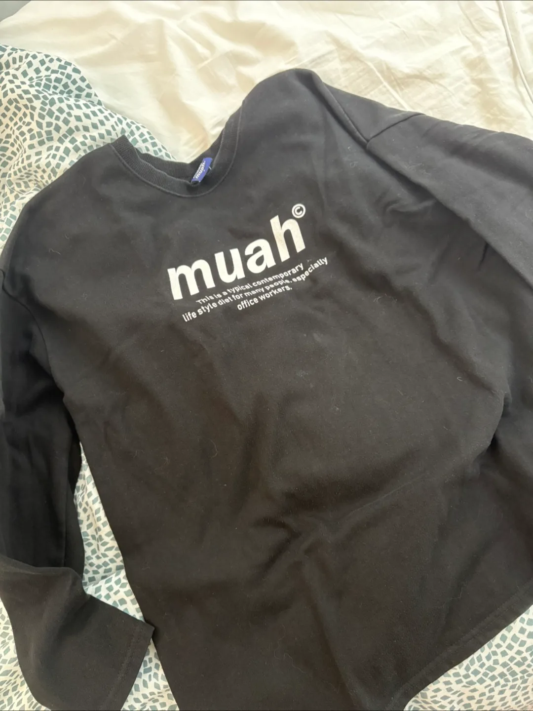 Sweatshirt thumbnail