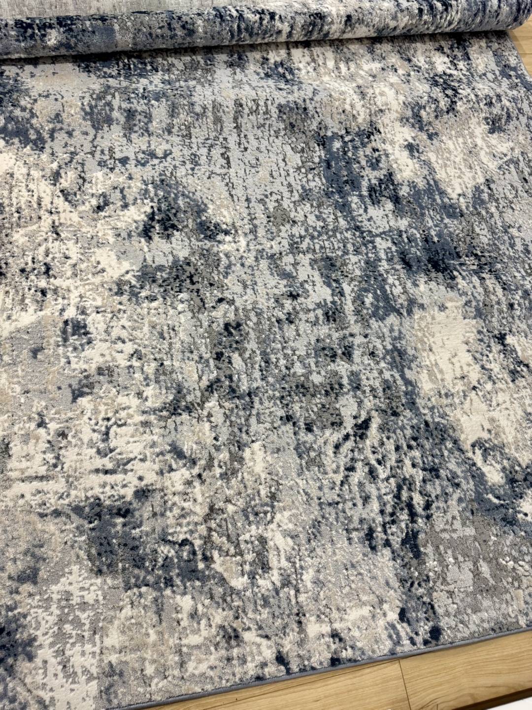 Kiran Area Rug - Grey/Beige - 5'3"x7'7"