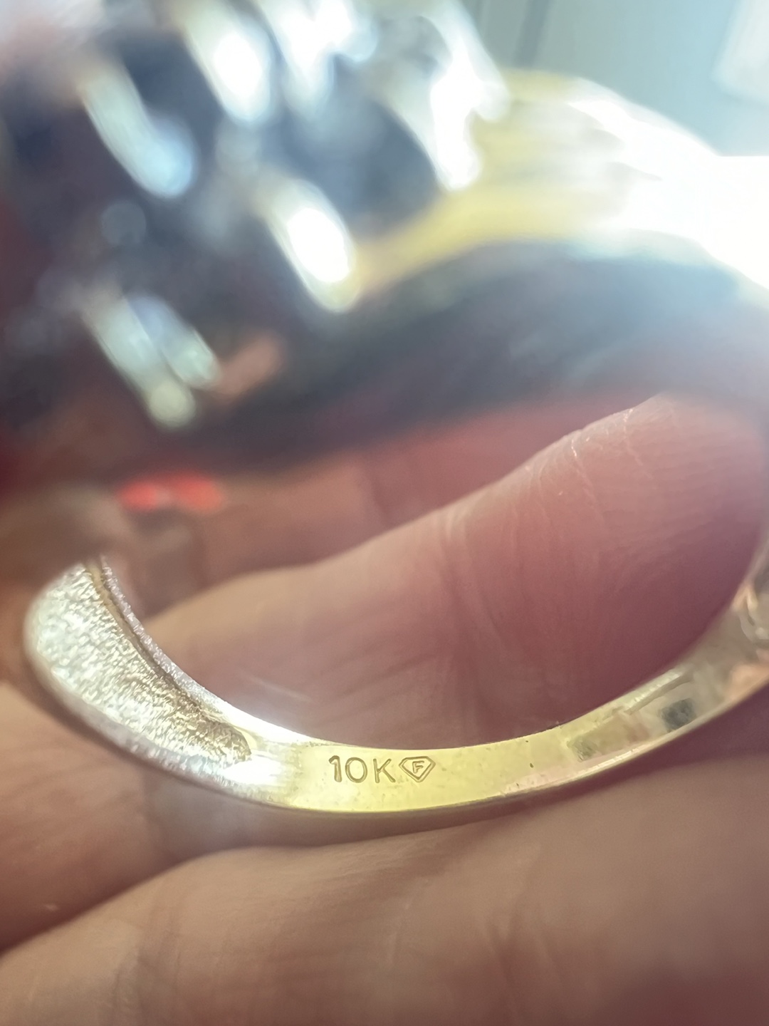 Vintage 10k Gold Sapphire and diamonds Ring - photo 5