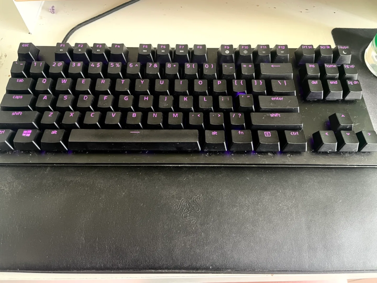 Razer Huntsman V2 Tenkeyless Keyboard image indicator(2)
